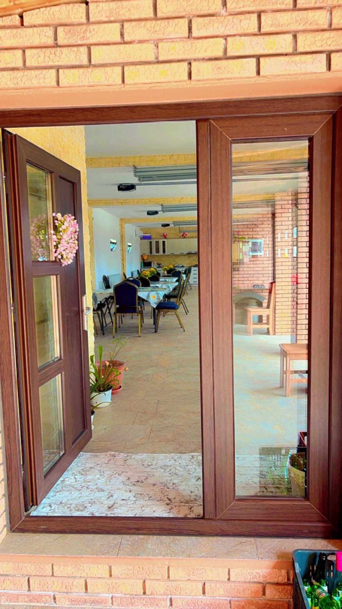 Bed and Breakfast Casa Erk Кэлимэнешти Экстерьер фото